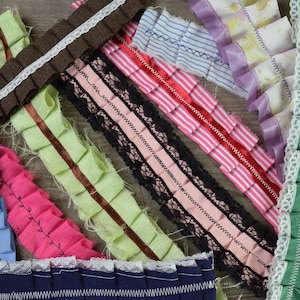 10 stoffen ruches, stoffen versiering, stoffen decor, textielkunst voor ambachten, junk journal, kaarten maken, kunstproject, plakboeklevering