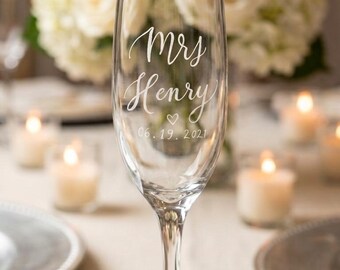 Hand Engraved Personalized Champagne Flute Set