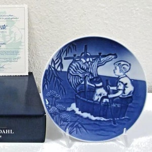 Bing and Grondahl 1990 SMA Vovehalse Young Adventurers The Little Viking Plate