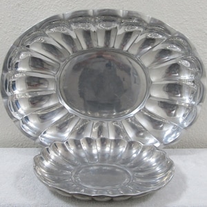 Set of Two Oval Scalloped Edge Polished Pewter Serving Platters Trays