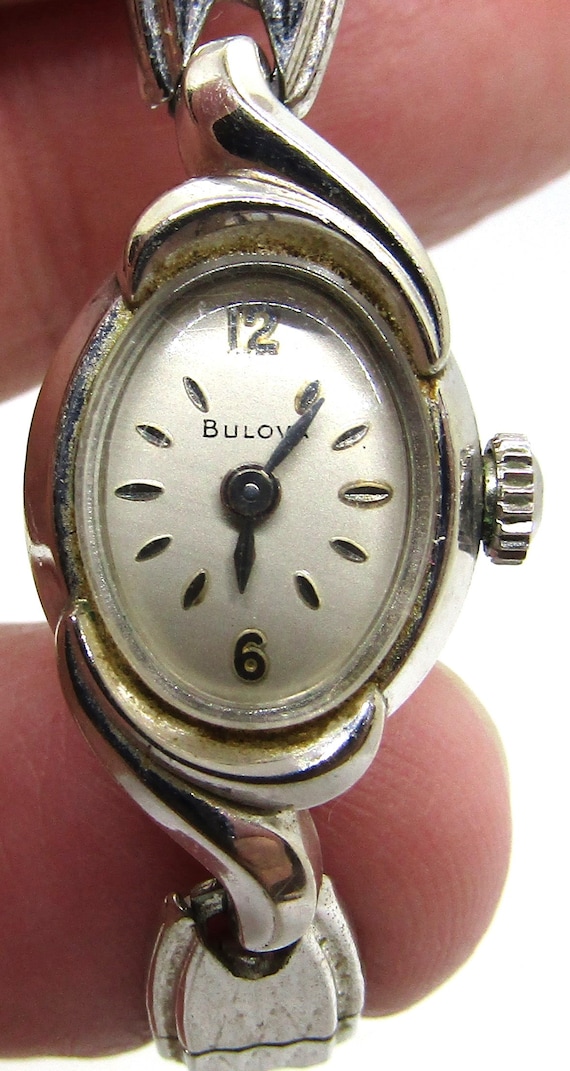 Vintage Bulova 10kt Rolled White Gold Plate Watch