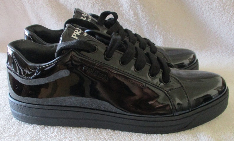 Women's Prada Calzature Donna Nero Vernice Black Sneakers US 10.5 EUR 41 image 5