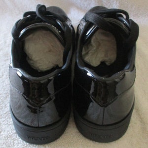 Women's Prada Calzature Donna Nero Vernice Black Sneakers US 10.5 EUR 41 image 4
