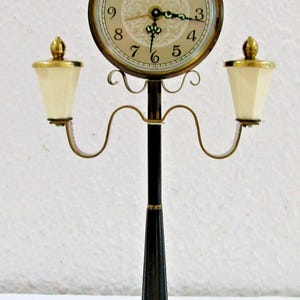 Vintage Rhythm Street Lamp Alarm Clock