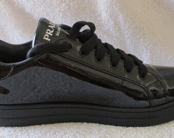 Prada Calzature Donna Nero Vernice スニーカー Women's Prada Calzature Donna Nero Vernice Black Sneakers US