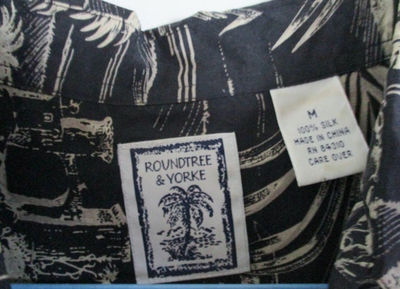 Men's Roundtree & Yorke Short Sleeve Silk Navy an… - image 4