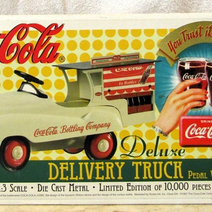 Ford Mustang Pedal Car Coca-Cola　希少　美品 Sonic Drive-In Mustang Electric Pedal Car For Sale At