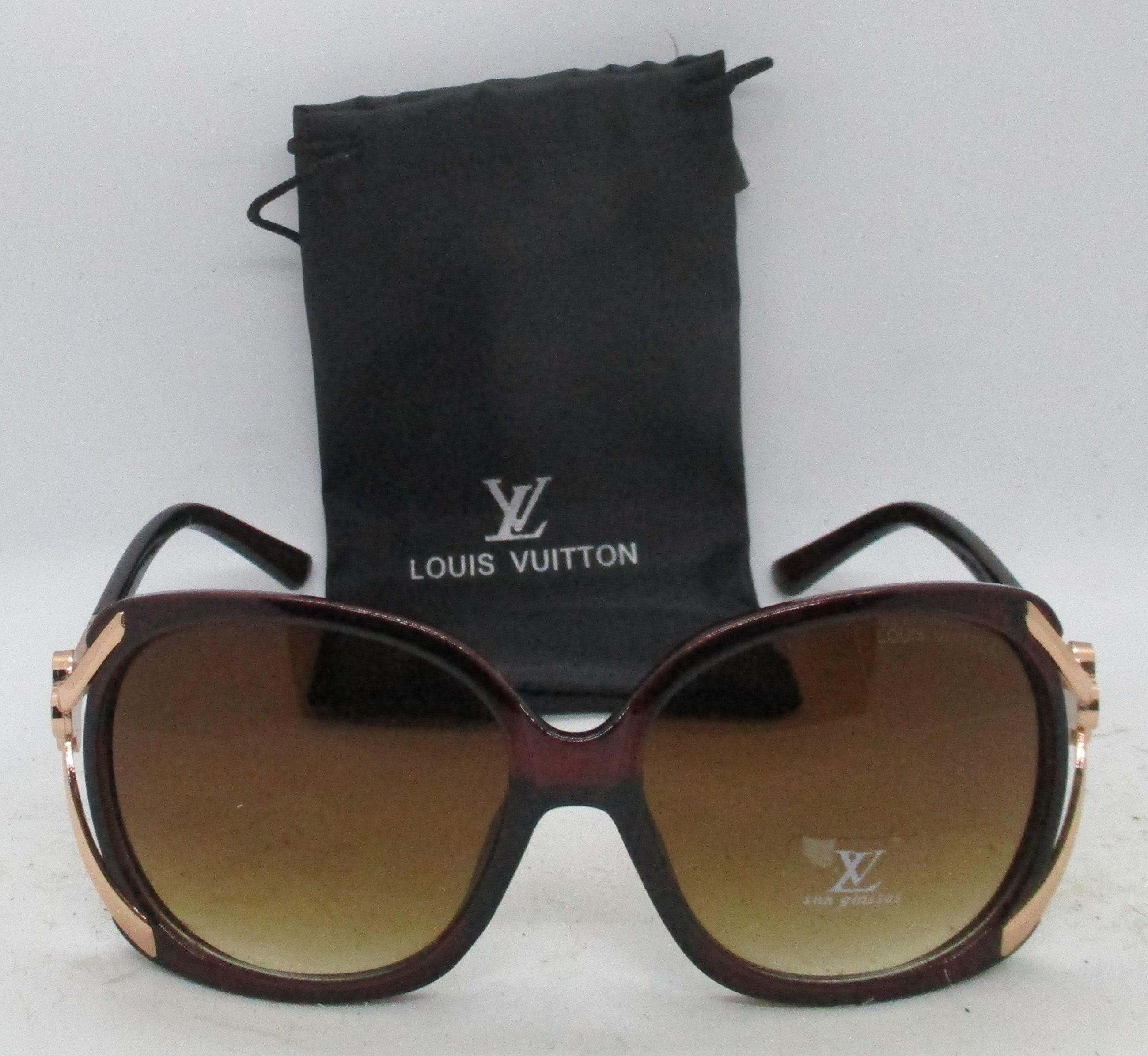 Louis Vuitton - Authenticated Drive Sunglasses - Metal Black for Women, Very Good Condition