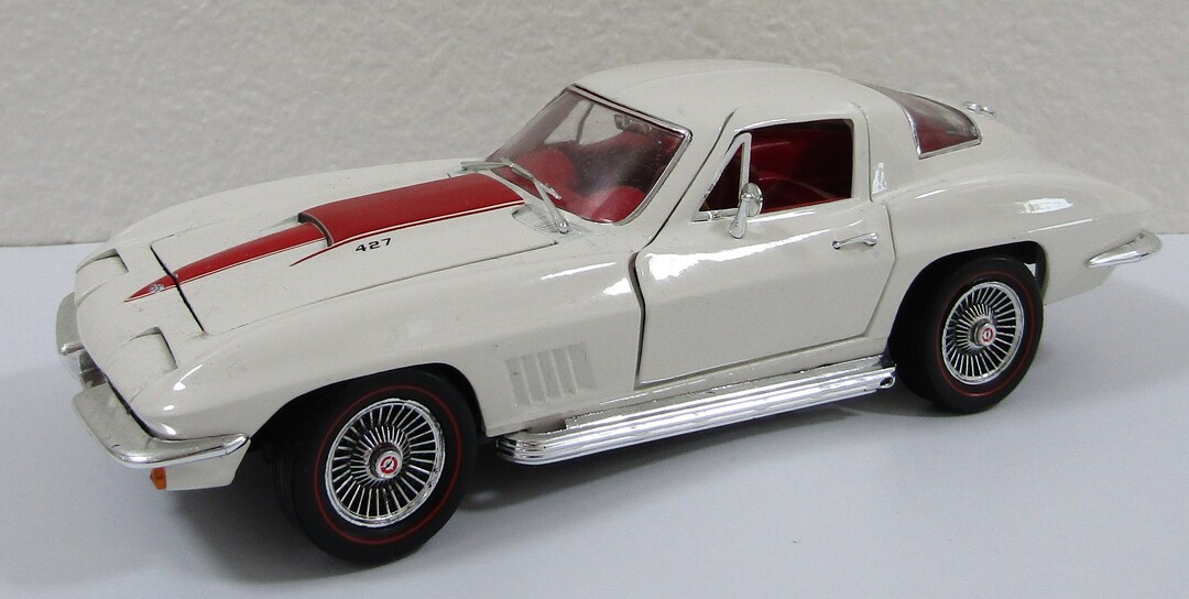ミニカー AMERICAN MUSCLE 1968 CORVETTE COUPE 1/18 AMERICAN MUSCLE 1968 CORVETTE COUPE 1/18 | eBay