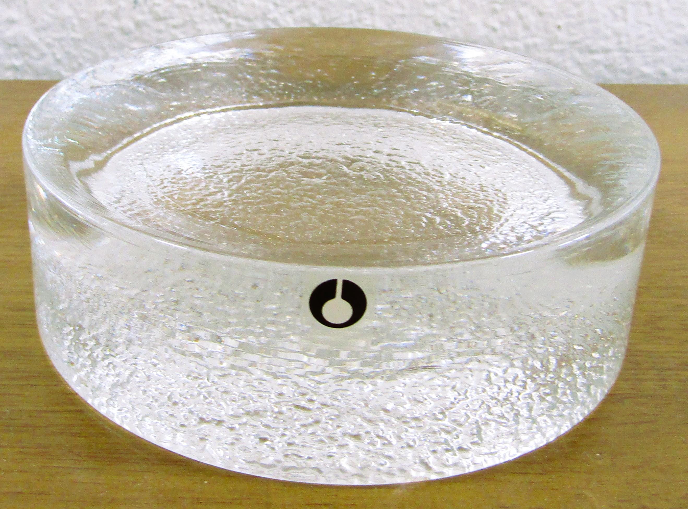 Pukebergスウェーデン北欧ビンテージシェル型ガラスボウル Vintage Swedish Pukeberg Concave Glass Bowl or Paperweight With