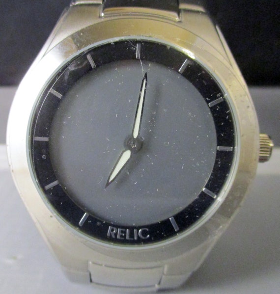 Relic Gray Stainless Steel Quartz Watch 