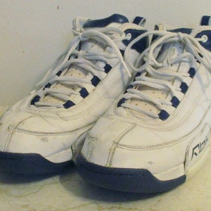 Men&#39;s Athletic Shoe Reebok RB 606 FLU 4-156187 Size 11.5 White and Blue