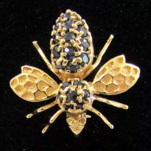 Vintage 14K Gold Large Sapphire Bee Pendant Brooch - Etsy Vintage 14K Gold Large Sapphire Bee Pendant Brooch - Etsy