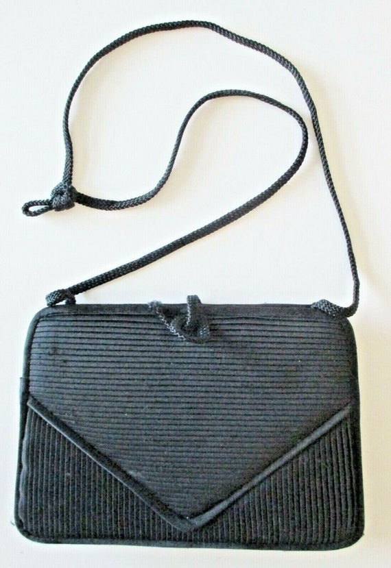 Vintage La Regale Black Cotton Ribbed Clutch Handb