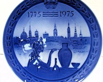 1975 Royal Copenhagen Bicentenary Plate 200 years Jubilee Denmark