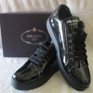 Women's Prada Calzature Donna Nero Vernice Black Sneakers US 10.5 EUR 41 image 1