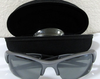 Gafas de sol Oakley Flak grises con lentes adicionales y estuche
