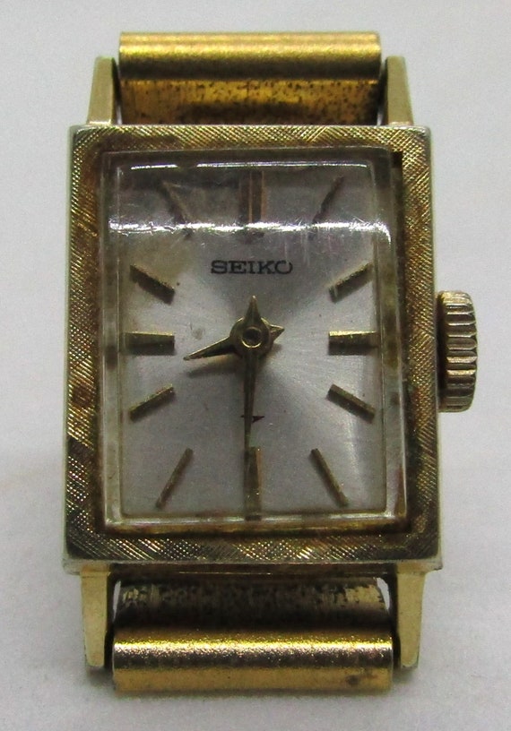 Vintage Women's Seiko Gold Tone Watch 11-3059