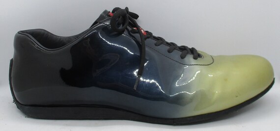 Worden Contract Aanpassingsvermogen Heren PRADA Maat 11 Navy &Grey Ombre Lakleren Sneakers - Etsy België