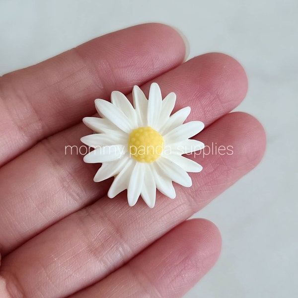 Larger White Yellow Daisy Pretty Kawaii Flower Resin Cabochon Decoden Slime Charms Embellishment  DIY