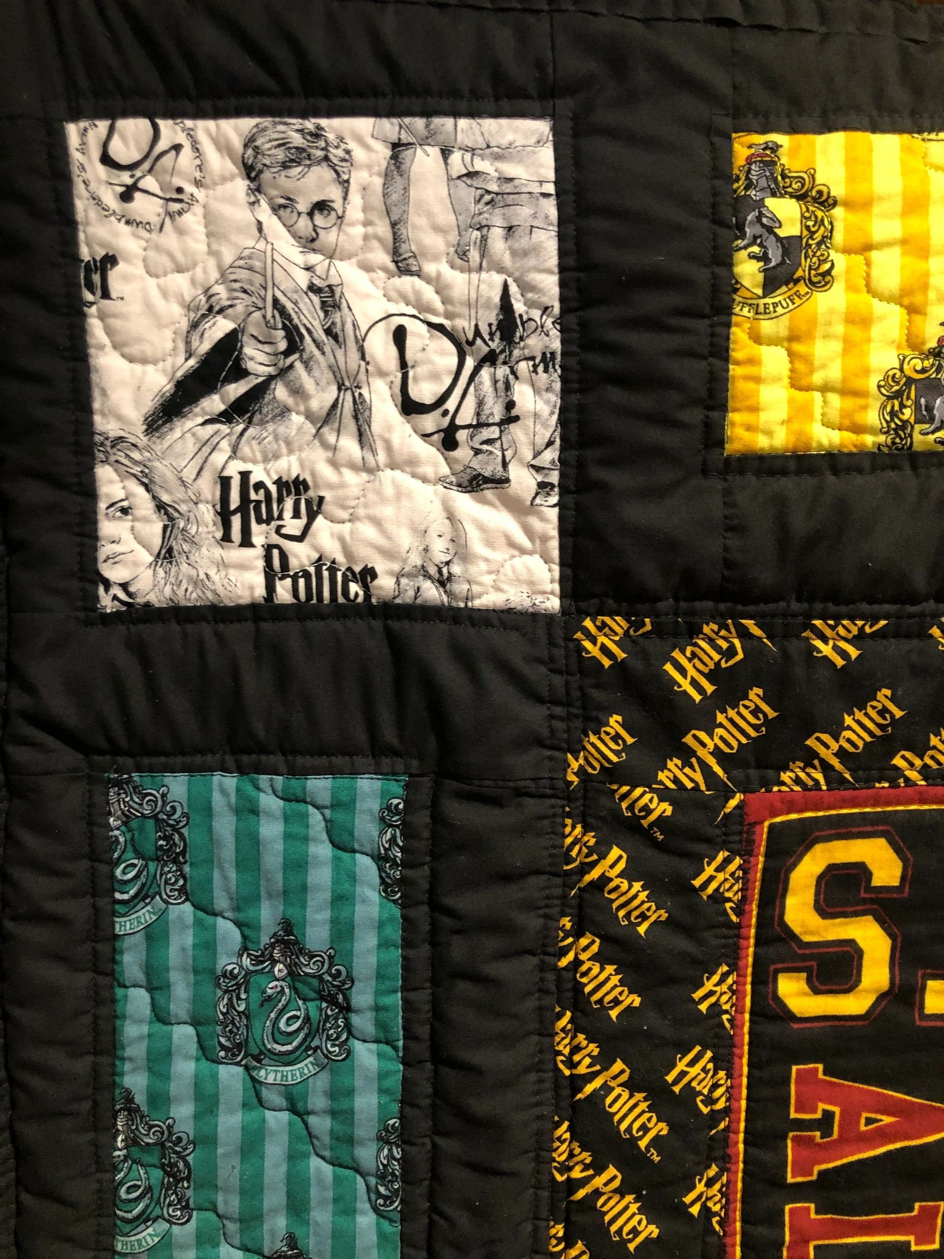 Harry Potter Poudlard Maison Quilt Halloween Decor Couverture Pour Bebe Harry Potter Couverture Pour Enfants Harry Potter Courtepointe Harry Potter Bebe H