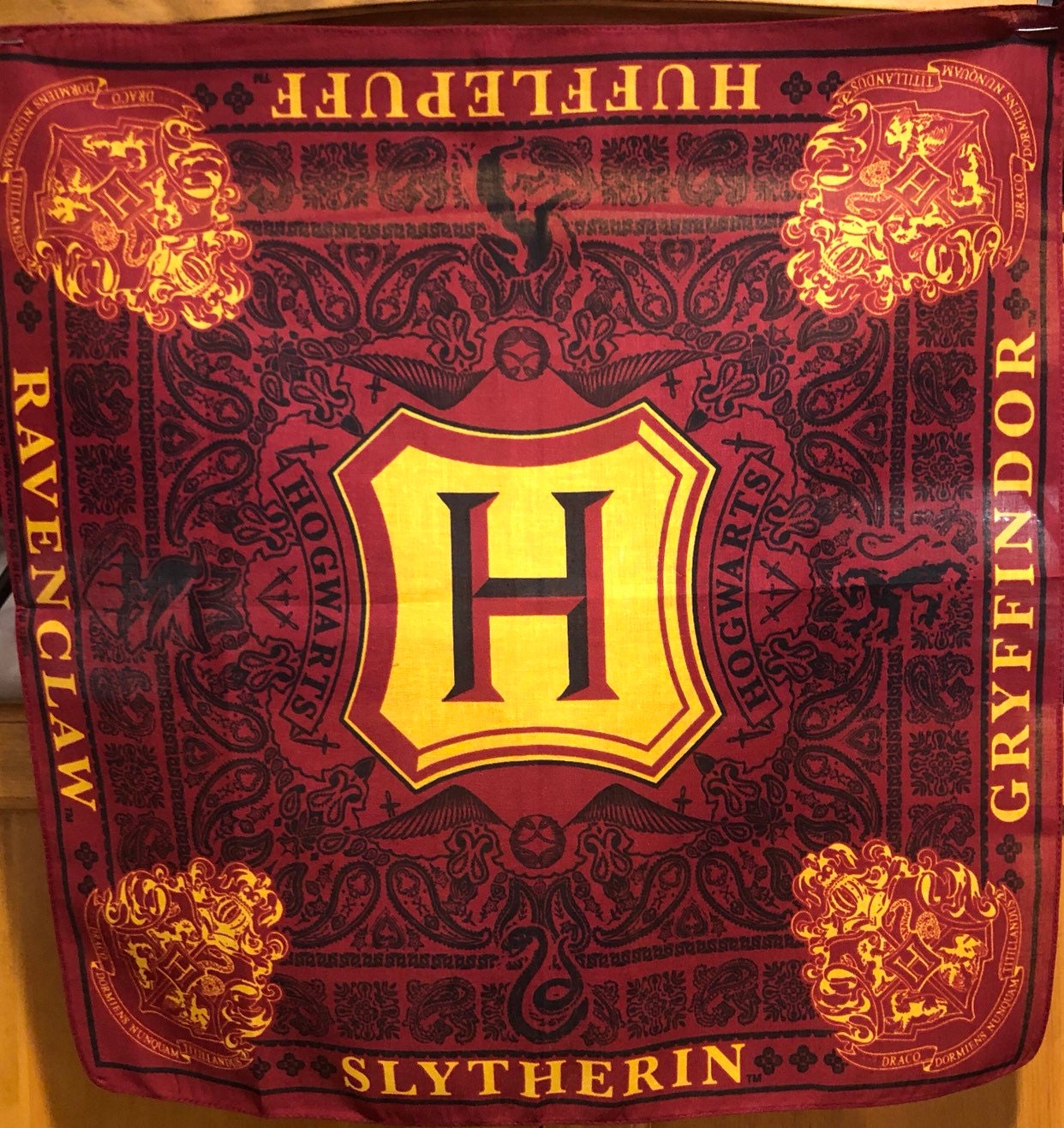 Hogwarts Houses Gryffindor Ravenclaw Harry Potter Bandana Quilt Panel Fabric Panel Washable Free Shipping Hufflepuff Slytherin
