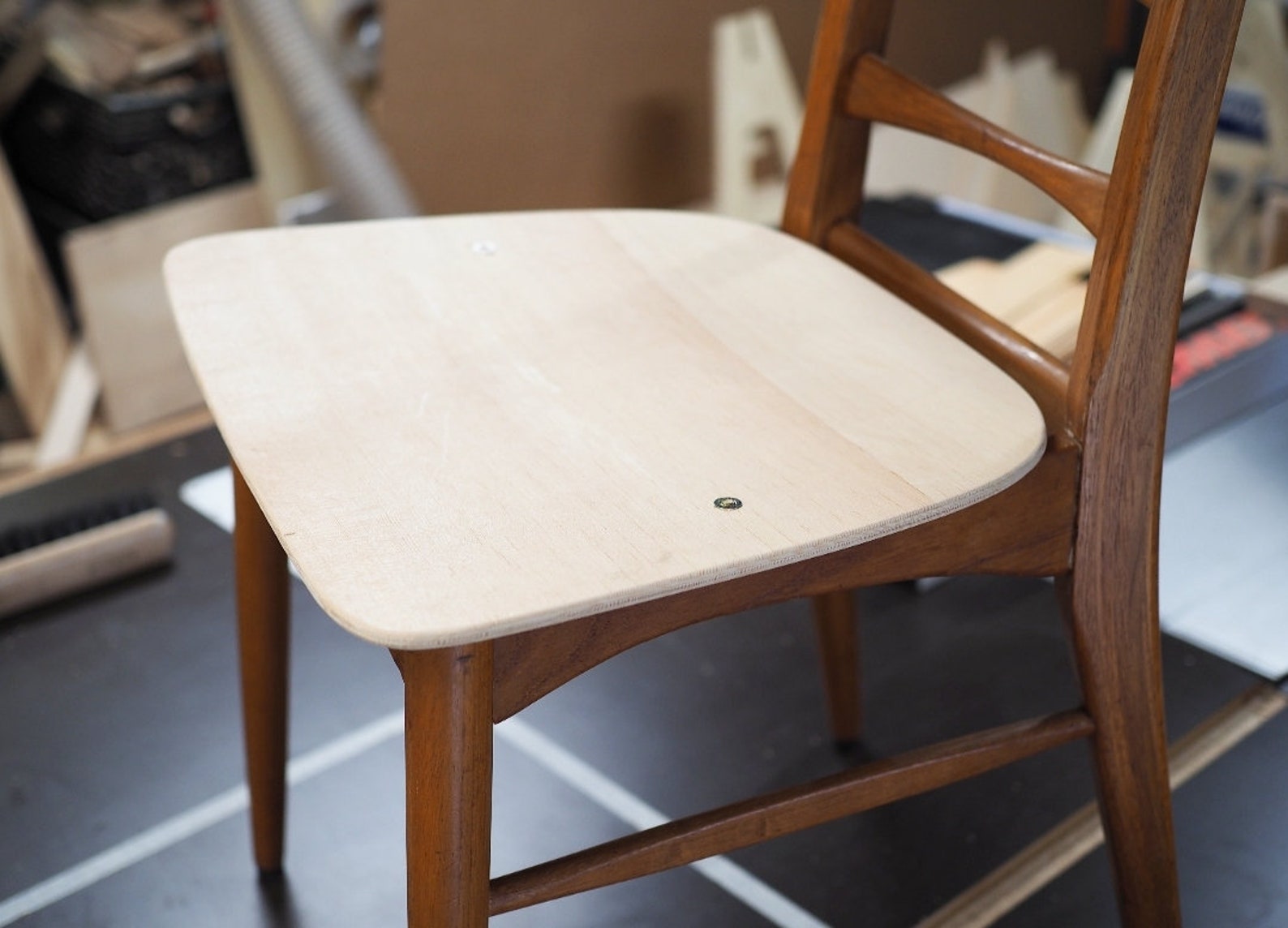 Seat base for dining chairs by Niels Koefoed, Koefoeds Hornslet Lis