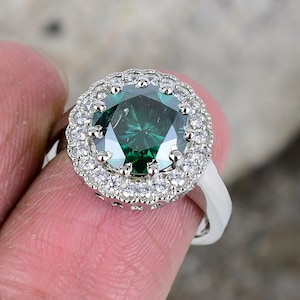 Green Moissanite Ring, Moissanite Ring, 925 Sterling Silver Ring, Gift For Her, Women Jewelry Ring, Anniversary Ring, Birthday Gift Dainty