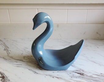 Vintage Blue Swan Hand Towel Centrepiece, Vohann of California