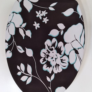 Home decorating idea, cloth Toilet Seat Lid Cover: Floral design, for elongated toilet. Easy bathroom remodeling. Repurposed spandex fabric