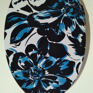 Bathroom idea, Toilet Seat Cover : Toilet lid cover. Aqua black and white unique toilet seat lid cover. toilettendeckel. Loo Toilet cover