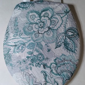 Toilet Seat Lid Cover. Standard size. Turquoise. Aqua Easy Elegant Bathroom ideas for small bathrooms or fancy homes. Toilet seat cover