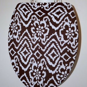 Toilet Seat Lid Cover : Easy Bathroom remodeling and design.