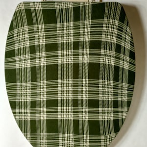 Toilet Seat Lid Covers. Fun Bathroom decor. Bathroom ideas. Home decor. Elongated.  Easy Green bathroom remodeling. Repurposed material