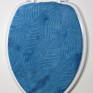 Toilet Seat Lid Covers. Fits standard and elongated. toilet seats. Small bathroom ideas. Aqua bathroom. Unique ideas for bathrooms. Cloth