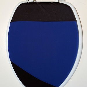 Spandex Toilet Seat lid Cover : Bathroom ideas. Loo decor. Easy and inexpensive decorating for your bathroom. Black and blue toilet cover