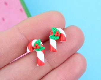 Boucles d’oreilles Candy Cane Stud, Bijoux alimentaires de Noël, Rembourrage de bas, Boucles d’oreilles de Noël, Clous de canne à sucre de Noël, Cadeau secret du Père Noël