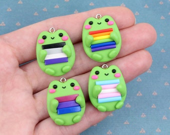 Llavero de rana LGBTQ, collar de rana del orgullo, dije de bandera arcoíris, regalo para lesbianas, no binarias, bisexuales, transgéneros, asexuales, bandera pansexual