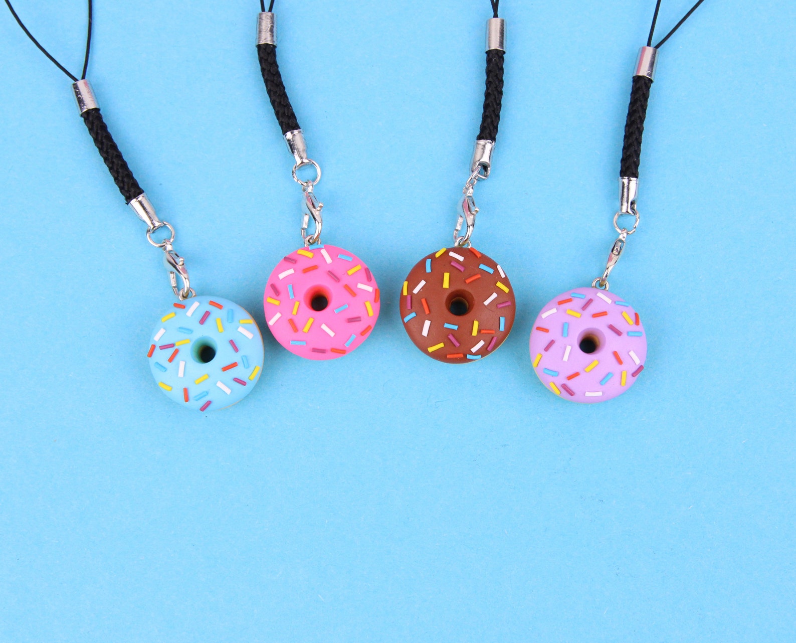 Beige - Quirklets Handpainted Clay Doughnut Keychain 10 main image 1