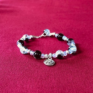 Cute Black and Clear Glass Bead Bracelet with Silver Yin-Yang Charm and Clear Glass/Silver-plated Spacer Beads