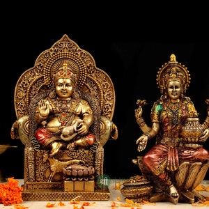 Kuber Laxmi Statue, Hindu God Goddess, Dhan Laxmi with Kubera, Lord of Wealth, Money, Success, Resin Copper Finish, Kuber Laxmi Statue