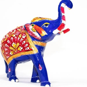 Metal elephant Sculpture figurine Embossed Painting Statue Home Decor Gift figurine feng shui decor lucky bohemian