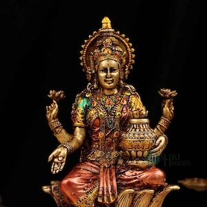 Goddess Lakshmi Statue, Goddess Laxmi Statue, 18cm Sitting Lakshmi, Hindu Goddess of Wealth, Abundance, Good Fortune, Fertility & Prosperity