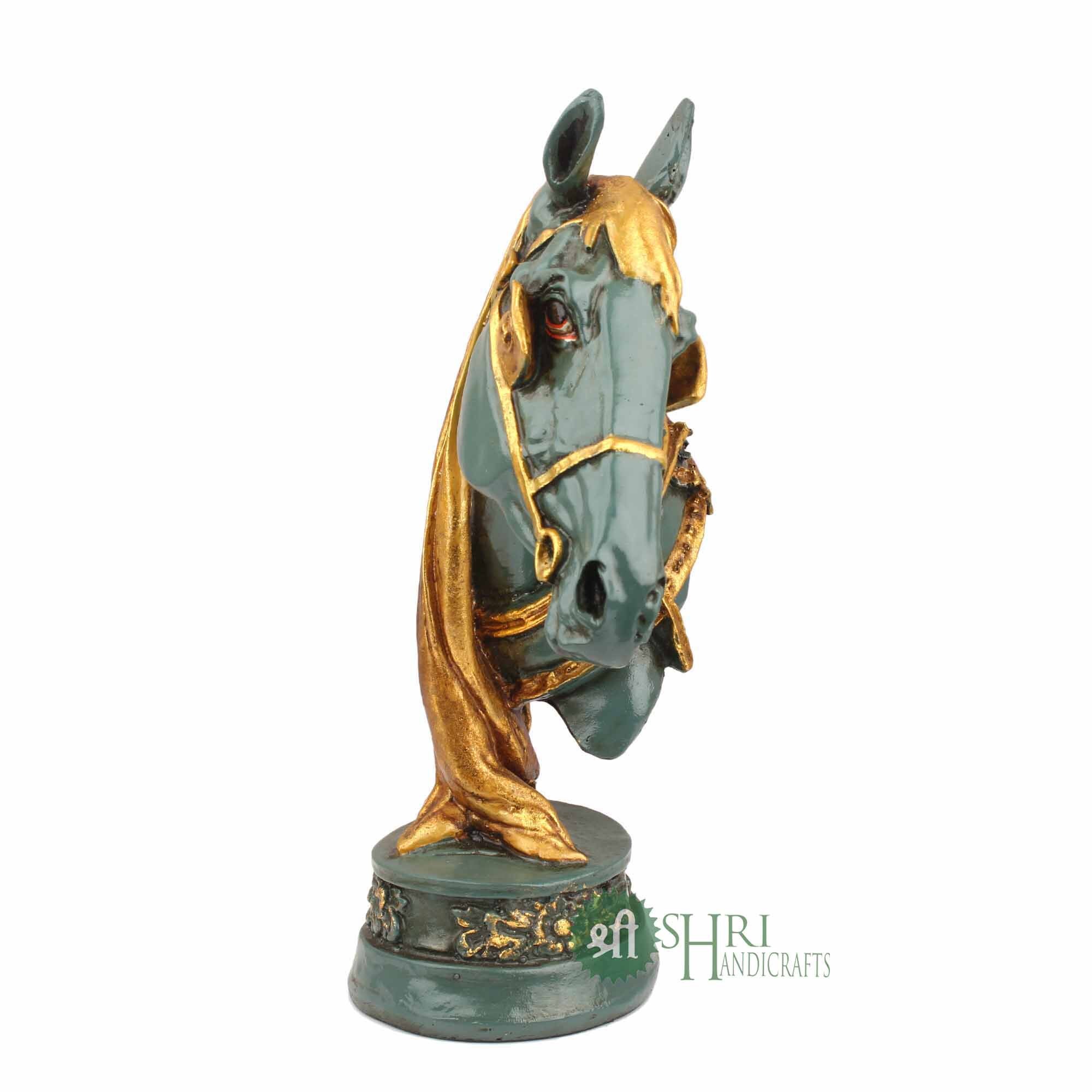 幸運の馬の頭の像 フィギュア 種馬 ギフト用品 家の装飾 本棚 抽象彫刻