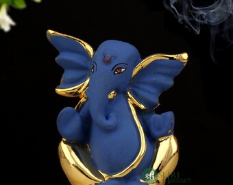 Lord Ganesha Statue for Car Dashboard, Gold Plated Sculpture, Hindu God Figurine Temple Feng Shui Decor Lord Ganesh Idol Home Decor Moorti