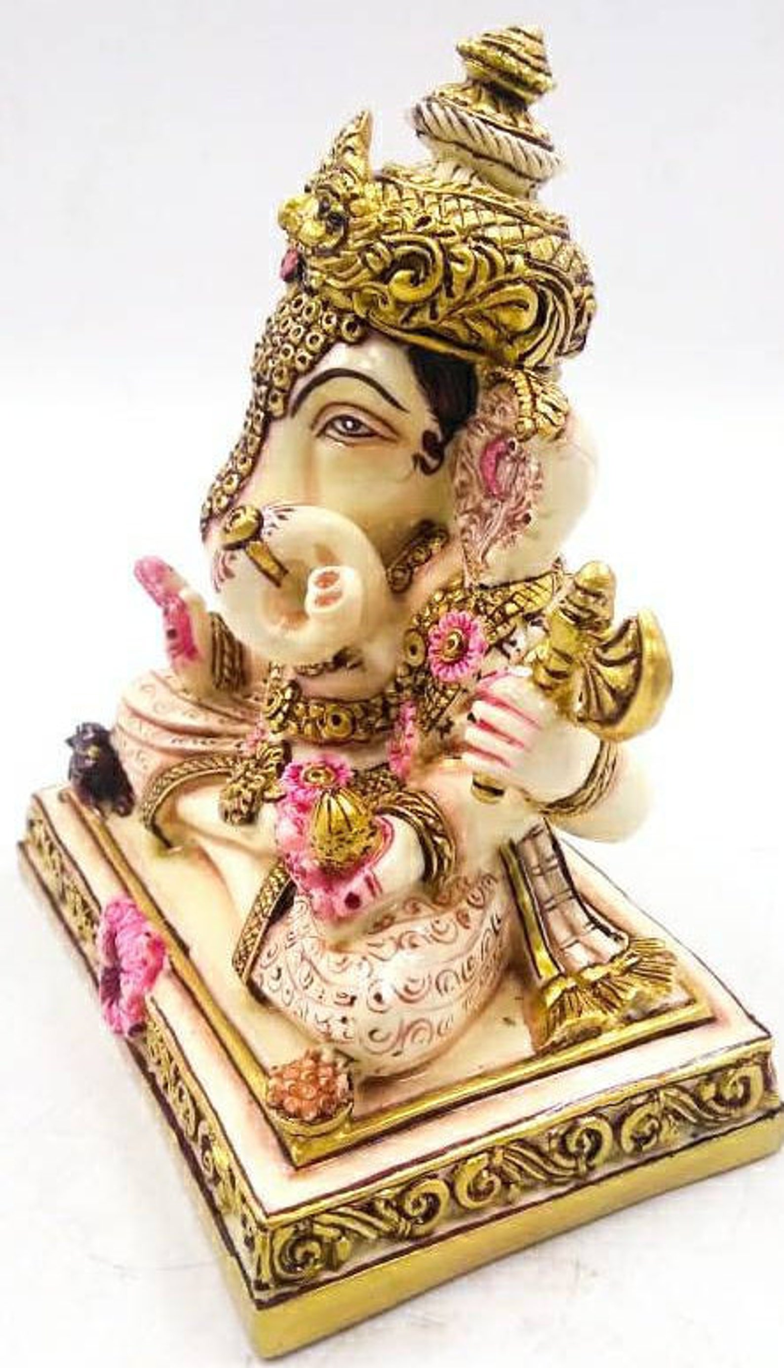 resin ganesh statue
