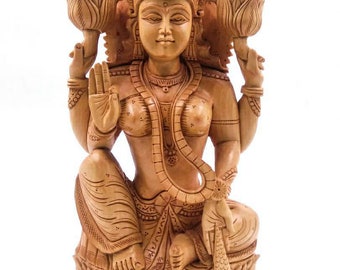 古い木製のインドの女神の偶像、ラクシュミ神の彫刻、手彫り、インドの