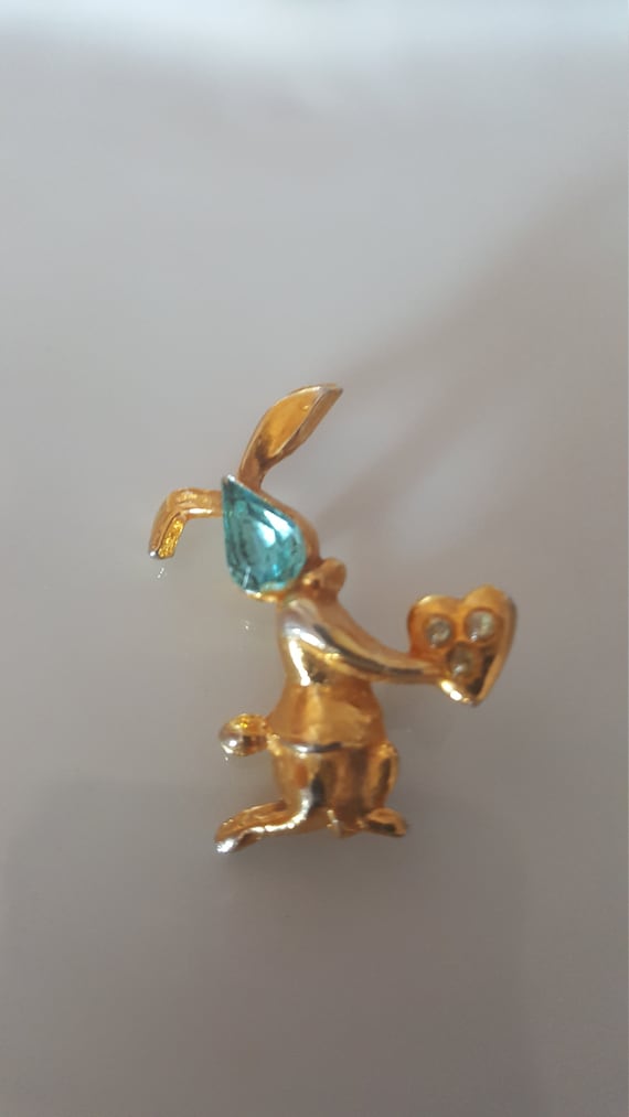 Vintage Easter Rabbit Pin 1970's Metal Easter Bun… - image 1