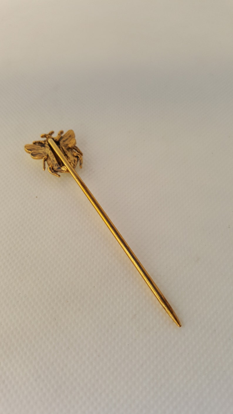 Vintage Bumble Bee Rhinestone Stickpin Black and Clear Glass Rhinestones Vintage Lapel Pin
