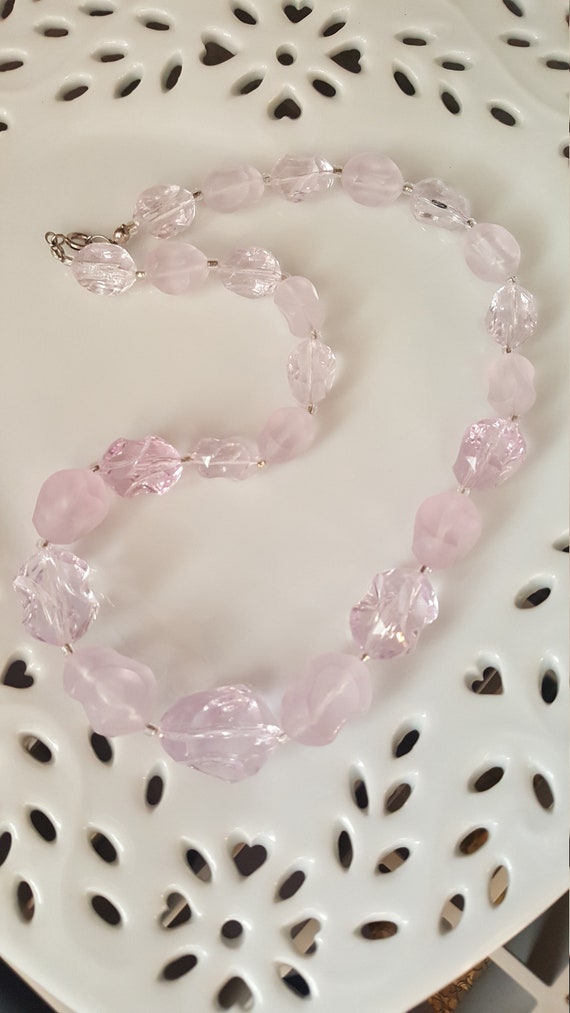 Vintage Chunky Pink Plastic Molded Bead Necklace P